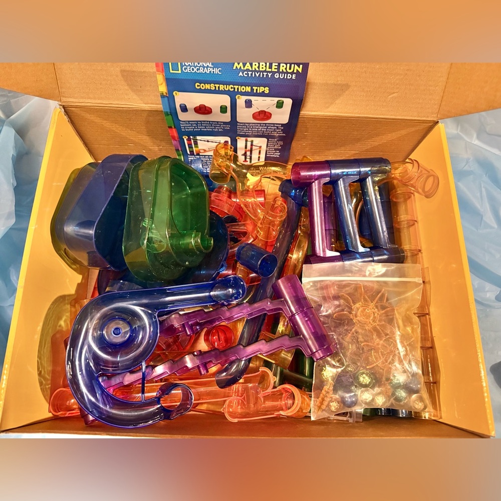 National Geographic Glow in the Dark Marble Run 150pcs Like New - Picture 8 of 9